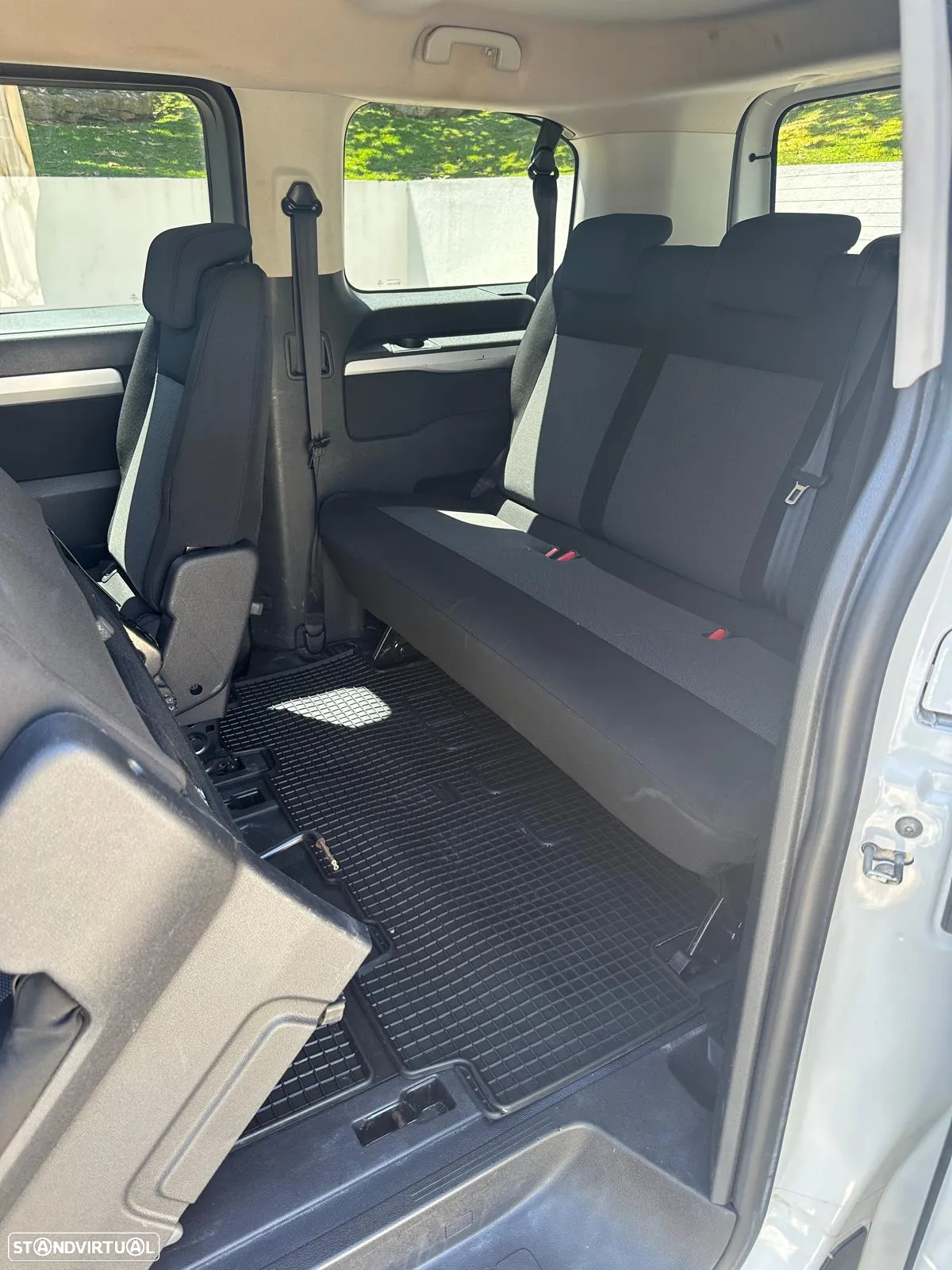 Peugeot Traveller 1.6 BlueHDi L2H1 Active Standard - 20