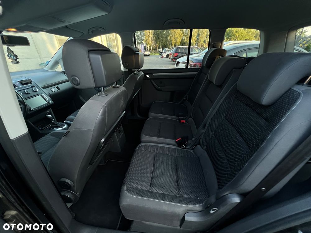 Volkswagen Touran 1.4 TSI DSG Highline - 14