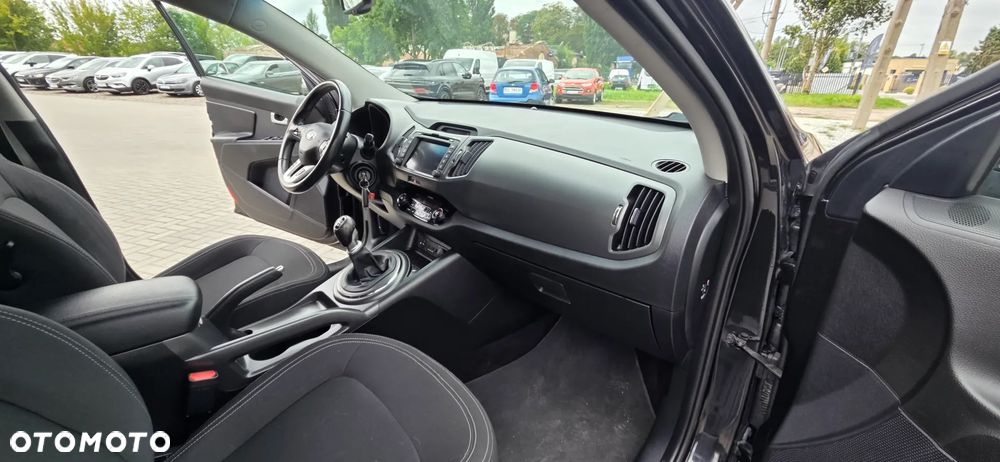 Kia Sportage 2,0 CRDI AWD Vision - 39
