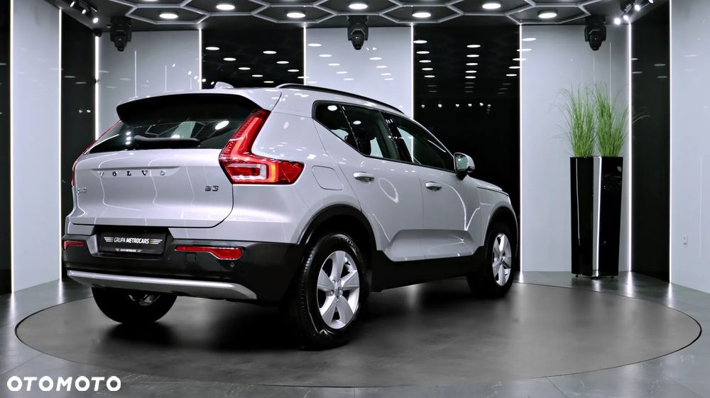 Volvo XC 40 B3 Essential - 9