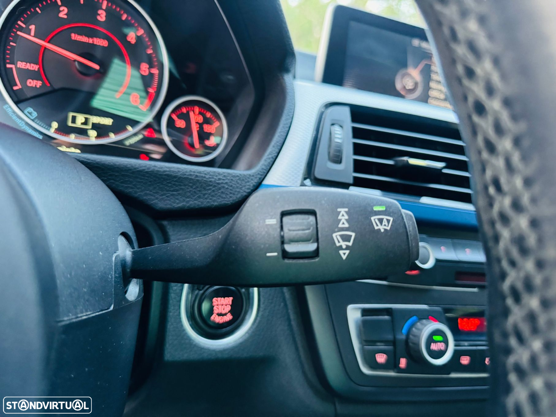 BMW 320 d Touring Auto Pack M - 25