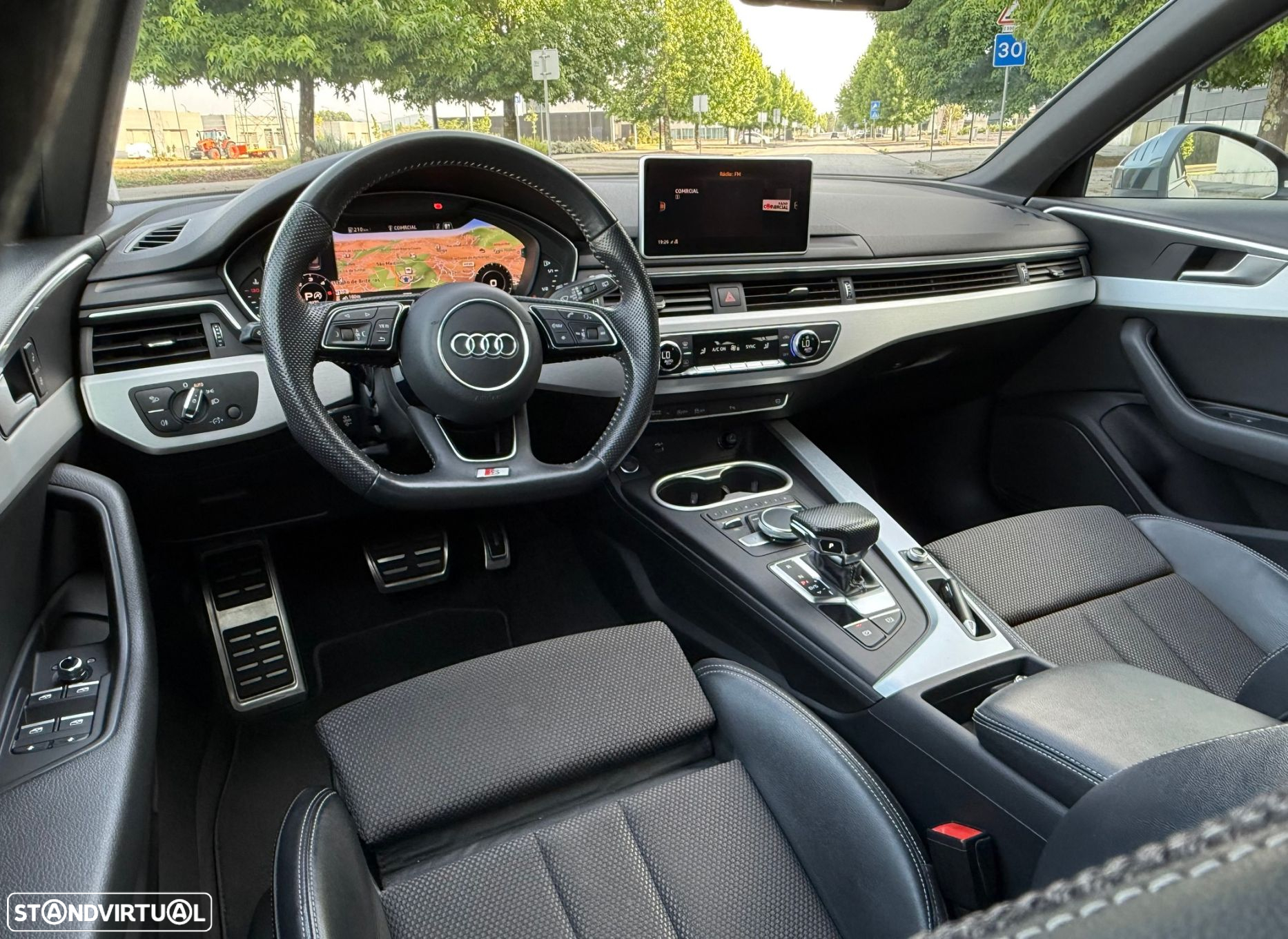 Audi A4 Avant 35 TDI S line S tronic - 11