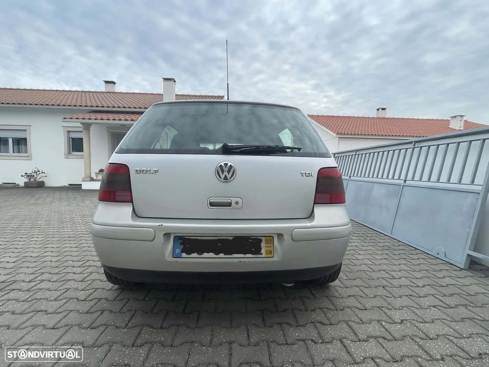 VW Golf 1.9 TDi Highline - 3