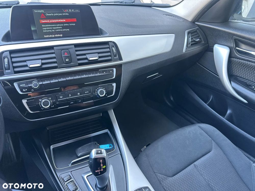 BMW Seria 1 118i Luxury Line - 26