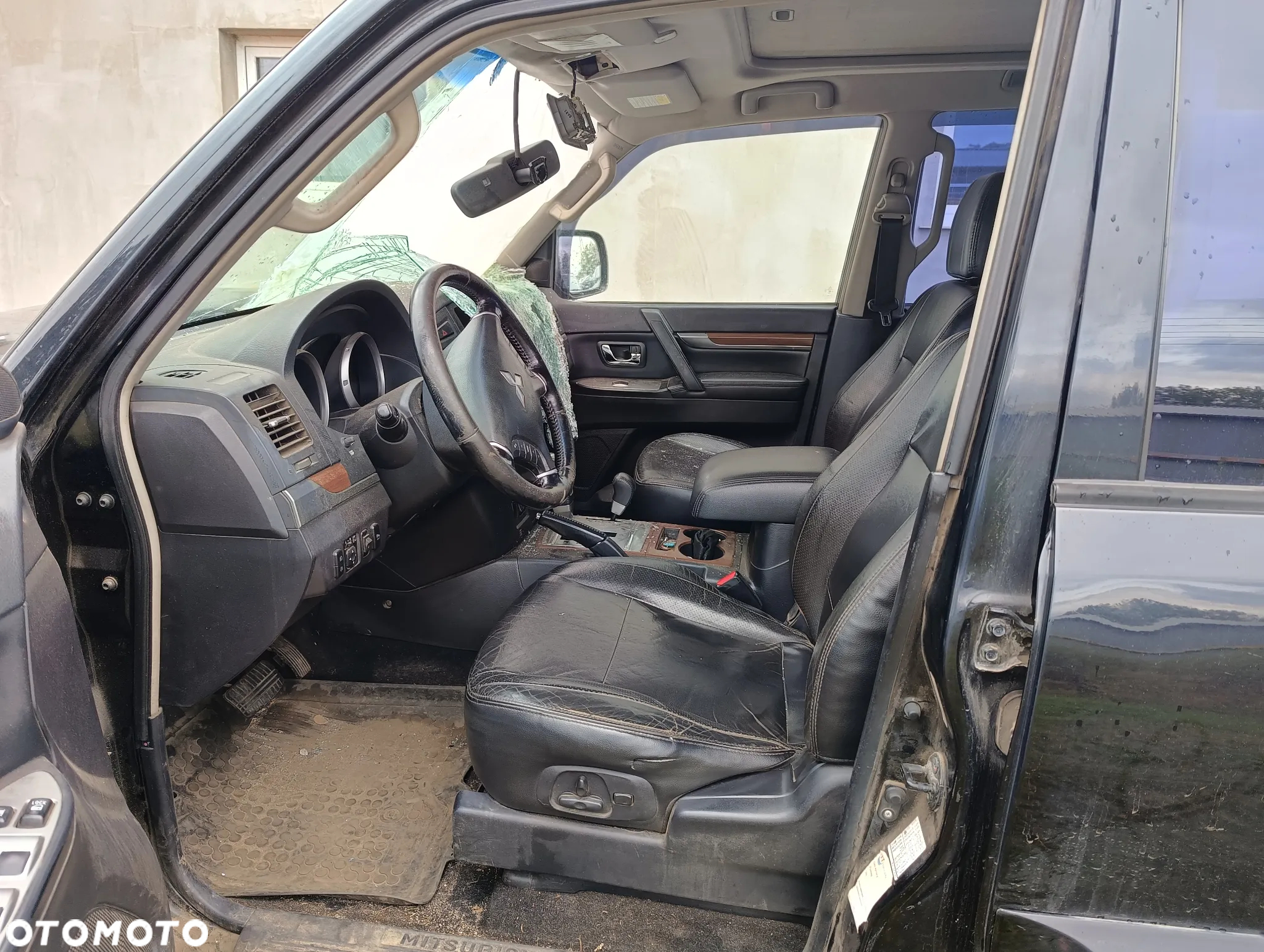 Mitsubishi Pajero 3.2 DID Instyle - 10