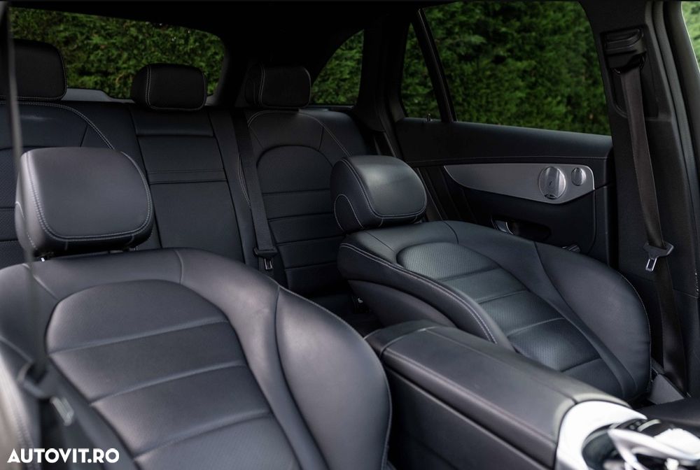 Mercedes-Benz GLC 220 d 4MATIC 9G-TRONIC AMG Line - 9