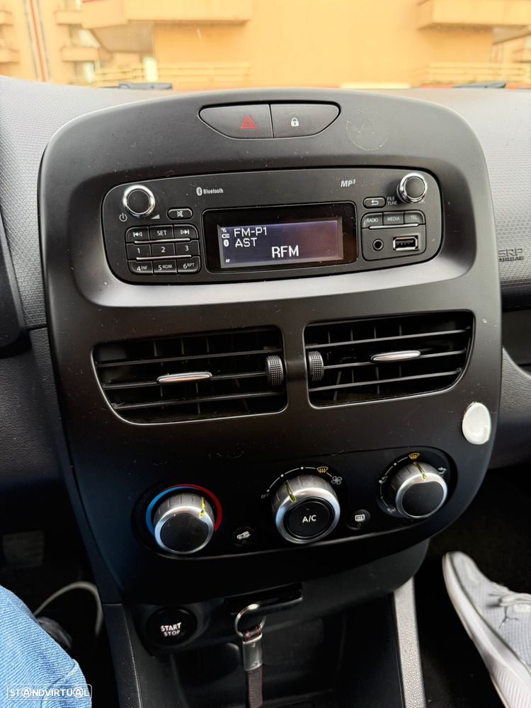 Renault Clio 1.5 dCi Zen - 16