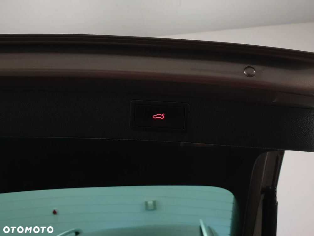 Skoda Superb 2.0 TDI Platinum - 26