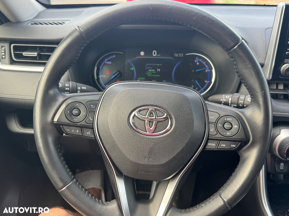 Toyota RAV4 - 24