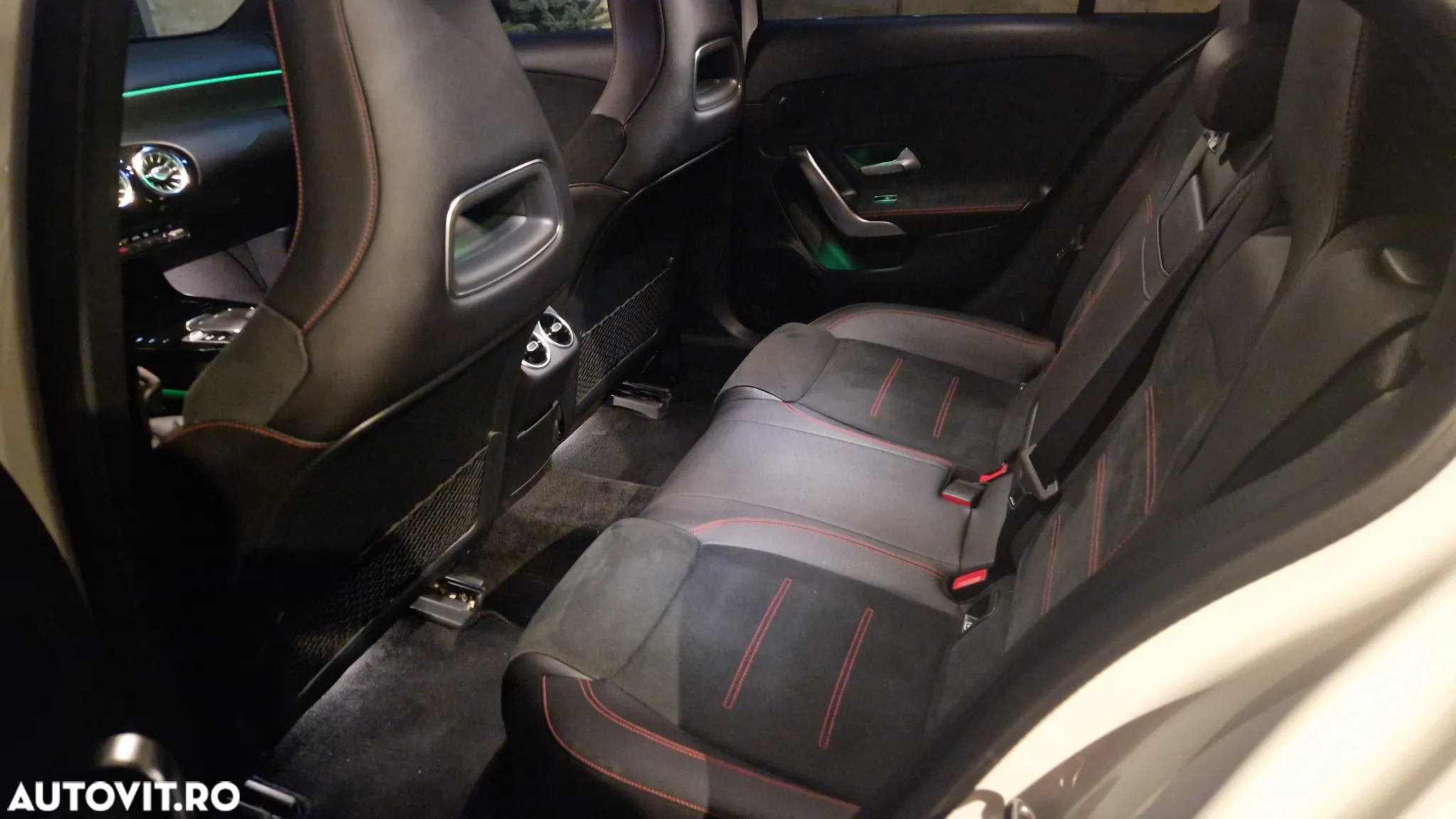 Mercedes-Benz A 180 d 7G-DCT AMG Line - 22