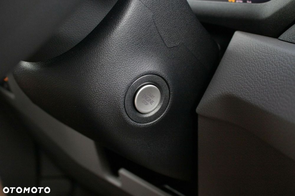 Volkswagen Crafter 35 2.0 TDI L3H3 3640 177 KM - 10