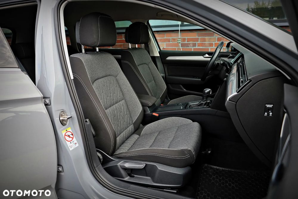 Volkswagen Passat 2.0 TSI Business DSG - 20