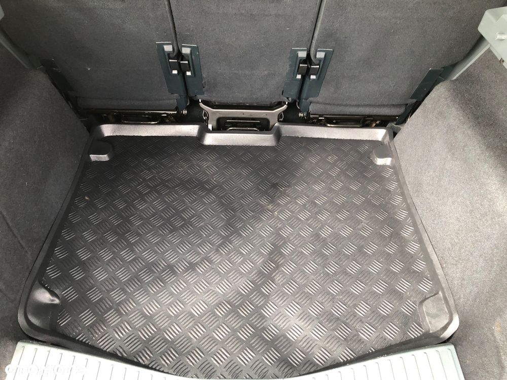 Ford C-MAX 1.6 TDCi Start-Stop-System SYNC Edition - 12