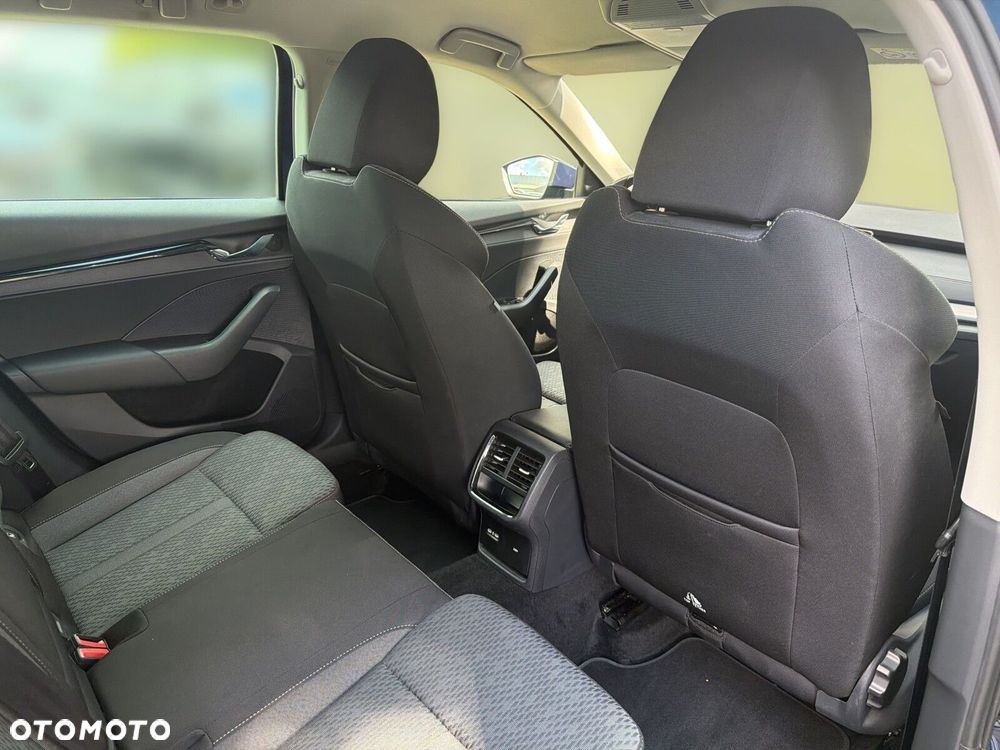 Skoda Octavia 2.0 TDI Ambition DSG - 32