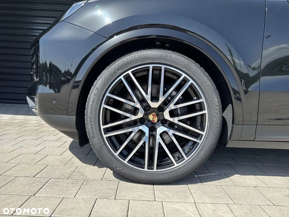 Porsche Cayenne Standard - 15