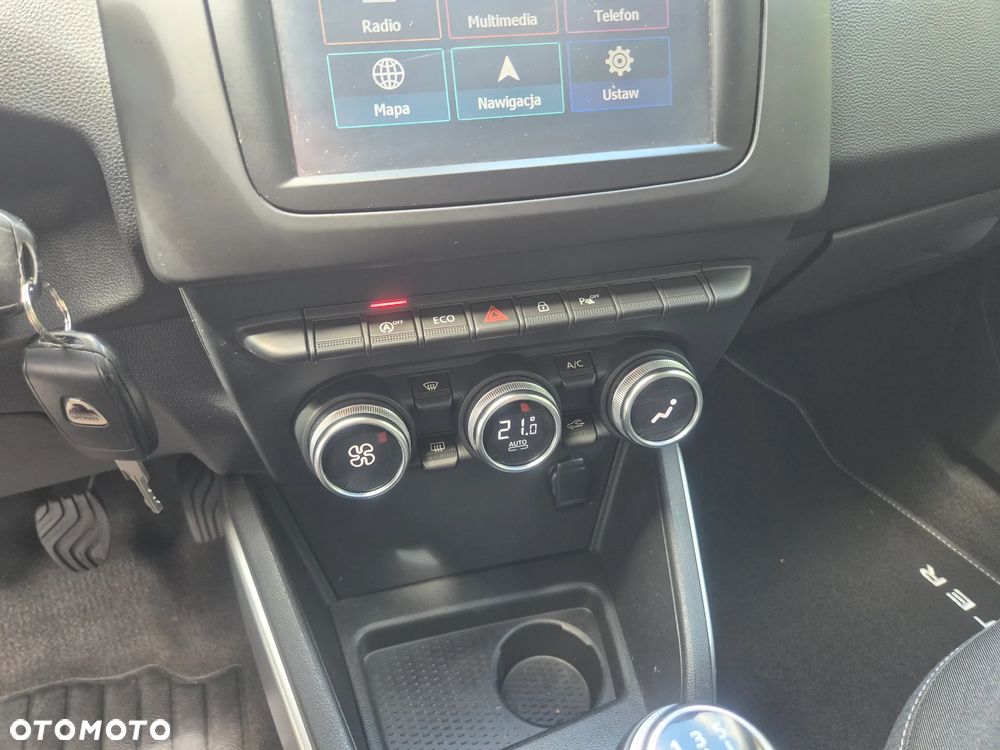 Dacia Duster 1.6 SCe Prestige - 24