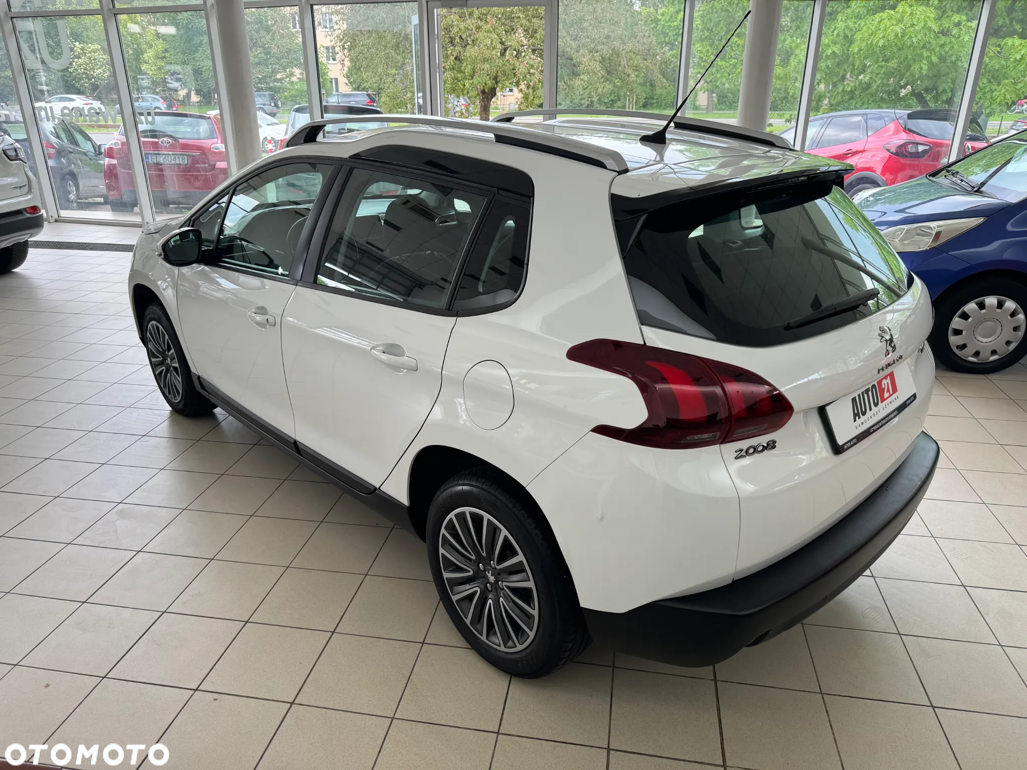 Peugeot 2008 1.2 Pure Tech Active EU6 - 16