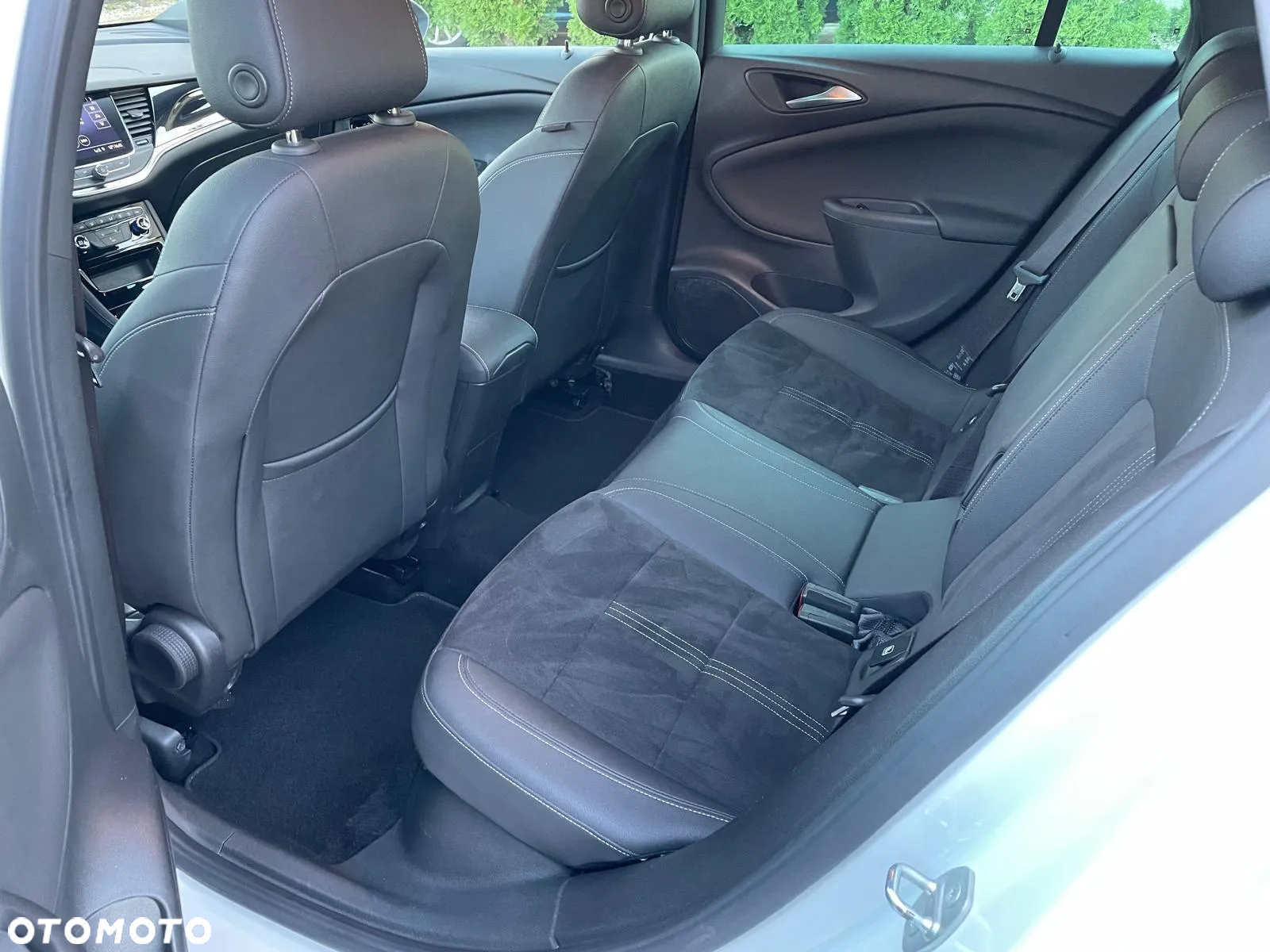 Opel Astra V 1.5 CDTI Ultimate S&S - 11