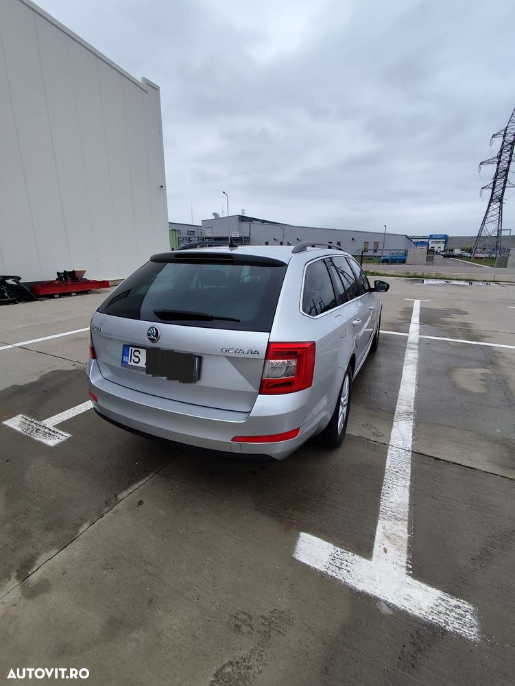 Skoda Octavia - 2