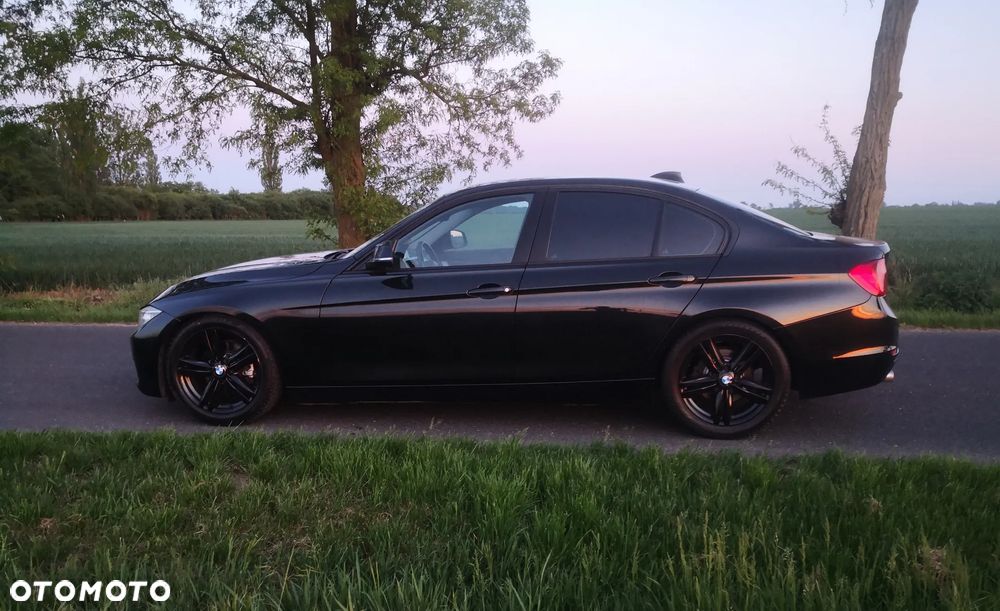 BMW Seria 3 - 16