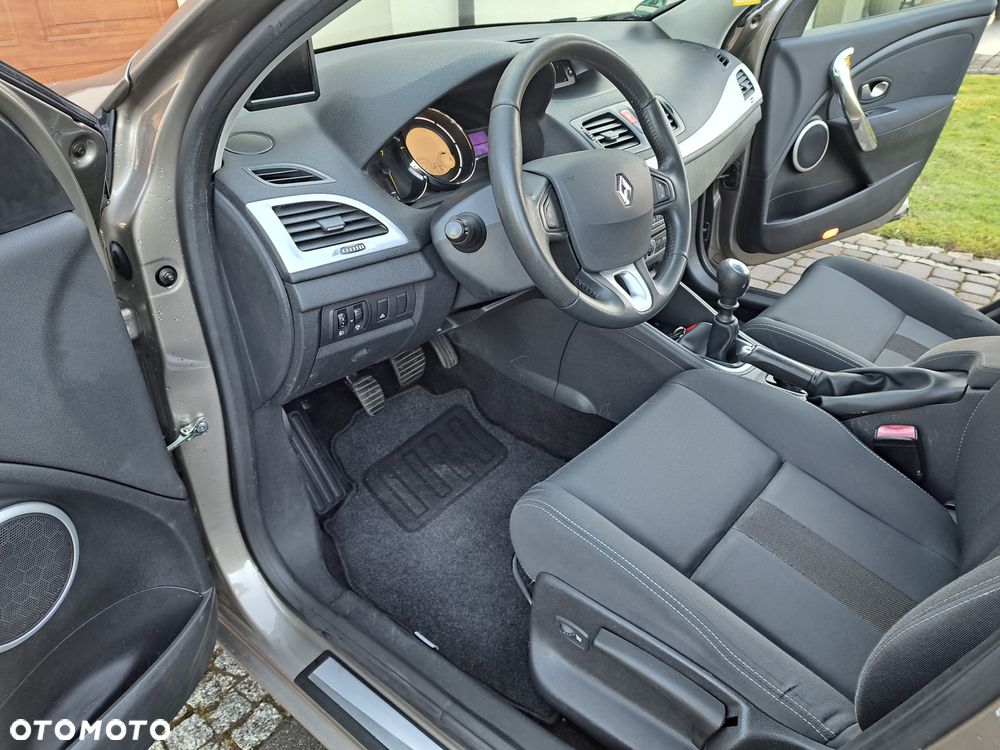 Renault Megane 1.6 16V 110 Dynamique - 17