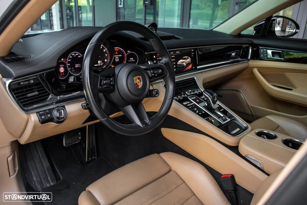 Porsche Panamera 4 E-Hybrid Platinum Edition - 27