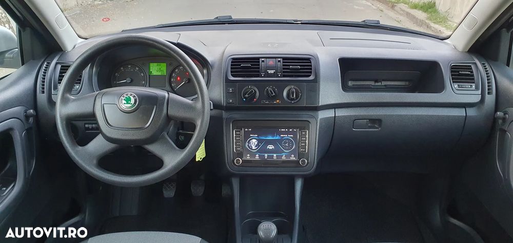 Skoda Fabia - 11