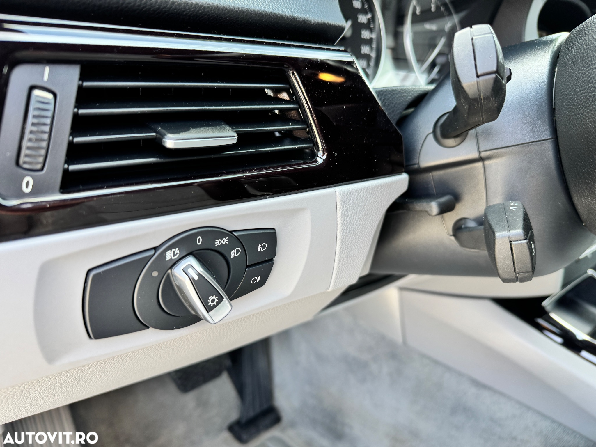 BMW Seria 3 320d DPF Aut. Edition Exclusive - 10