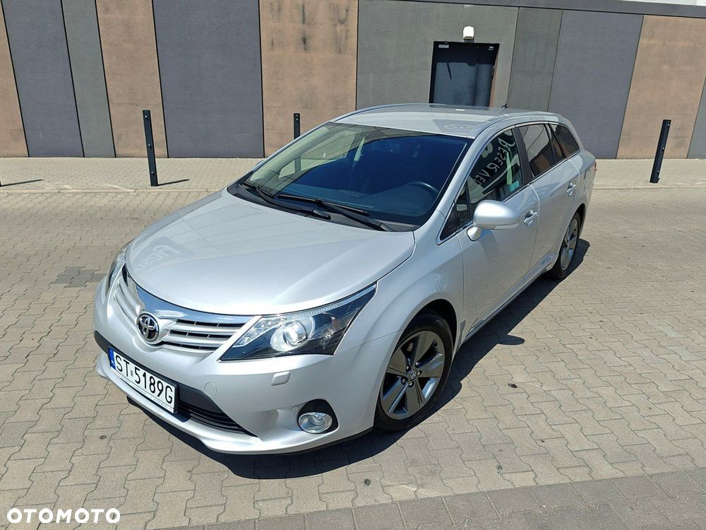 Toyota Avensis 2.0 D-4D Premium - 15