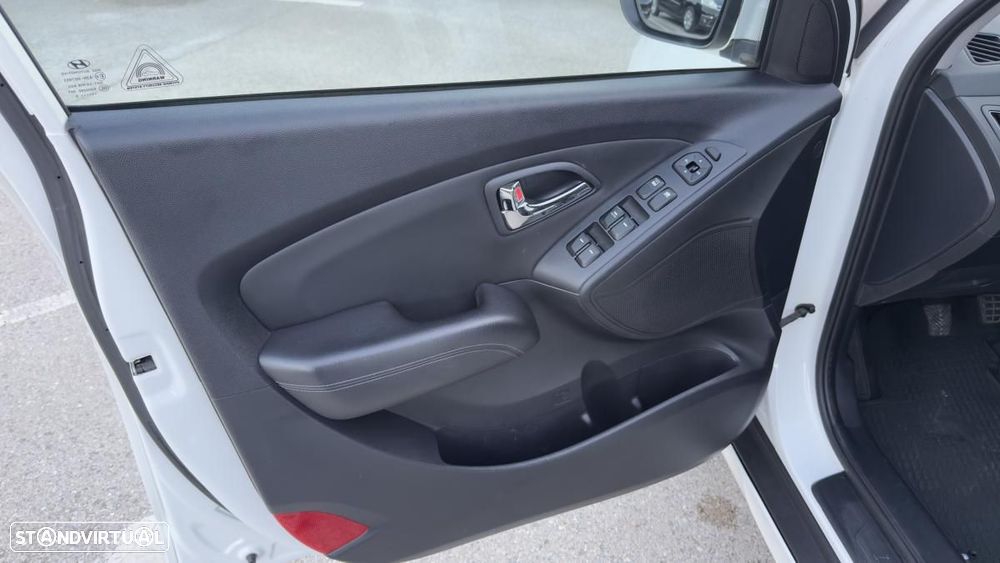 Hyundai ix35 2.0 CRDi 4WD Style - 12