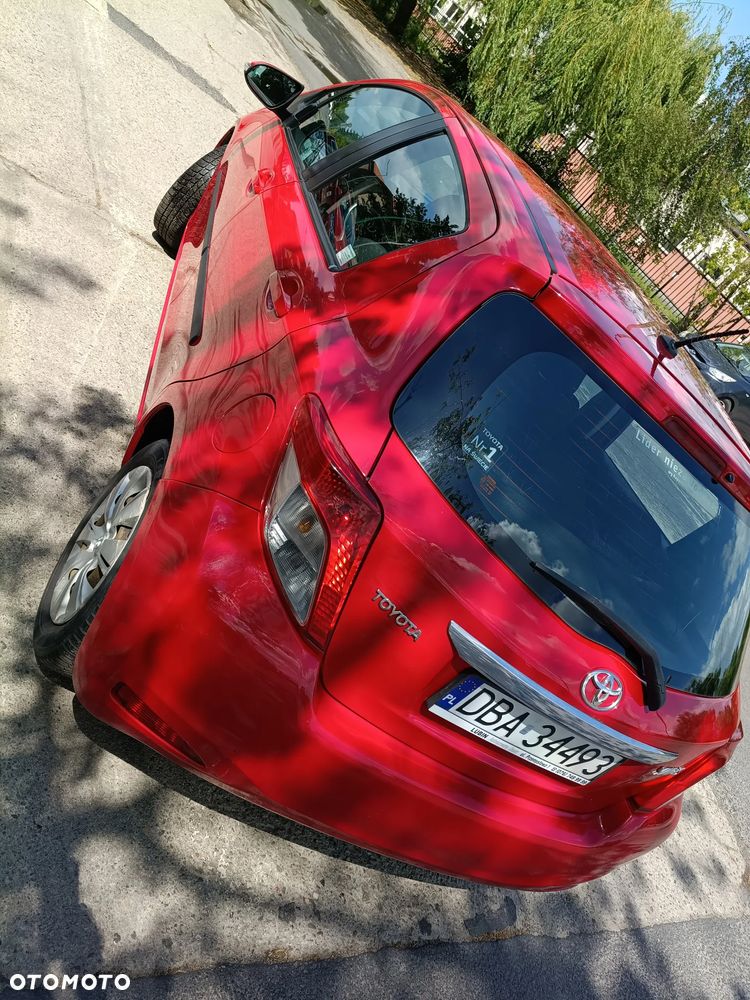 Toyota Yaris 1.0 Sol - 4