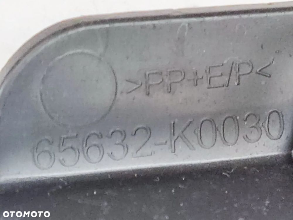 TOYOTA YARIS 19-24r Chlapacz Tył Prawy Lewy - 8
