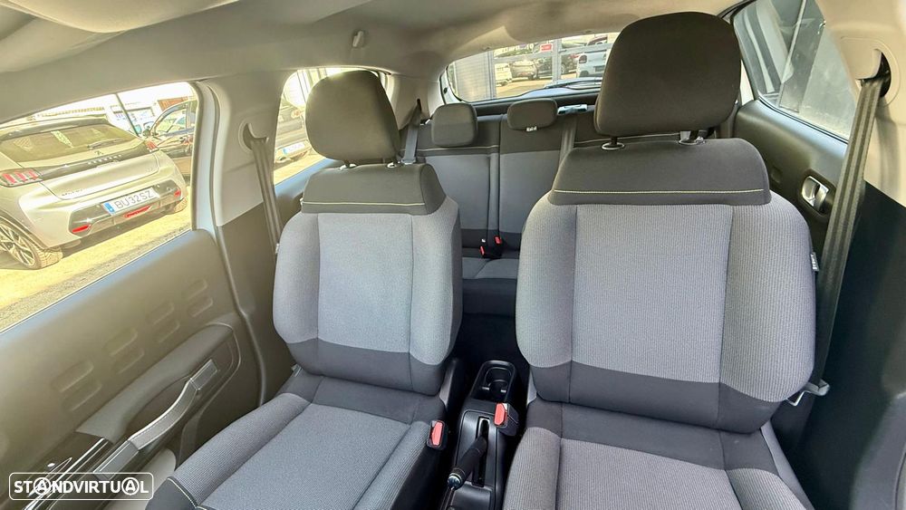 Citroën C3 1.2 PureTech Shine - 9