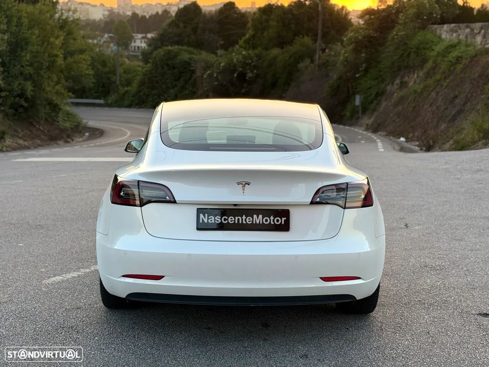 Tesla Model 3 Tração Traseira - 11