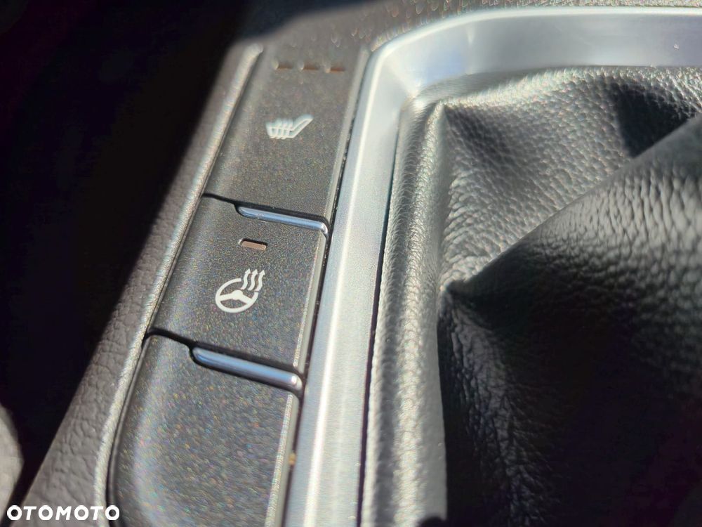 Hyundai i30 1.4 T-GDI Premium - 14