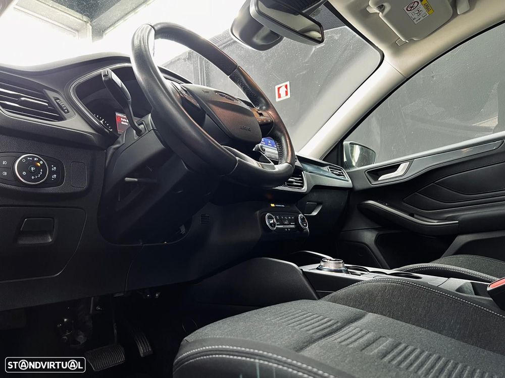 Ford Focus 1.0 EcoBoost Active Aut. - 16