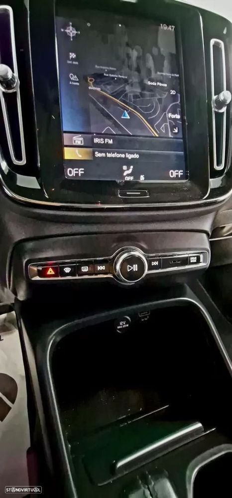 Volvo XC 40 1.5 T2 Momentum Plus Geartronic - 36