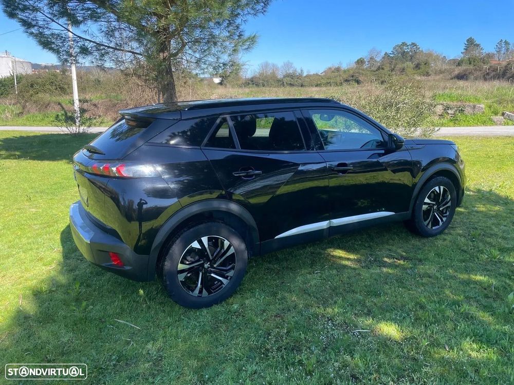 Peugeot e-2008 50 kWh Allure - 6