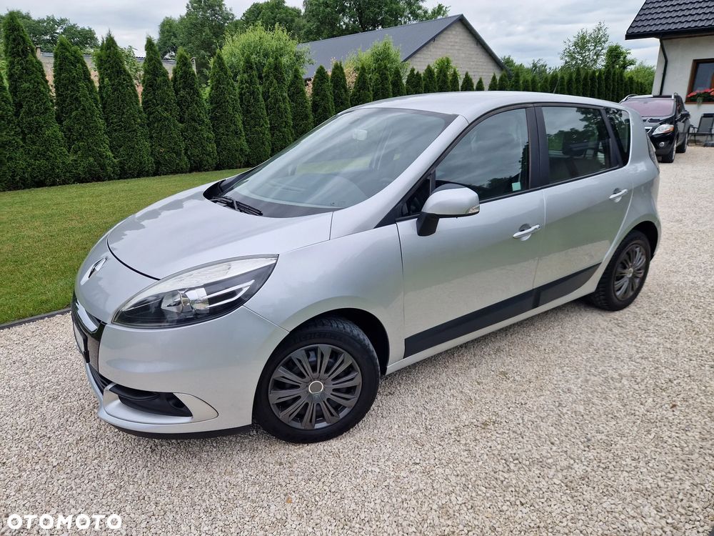 Renault Scenic 1.6 16V 110 TomTom Edition - 32