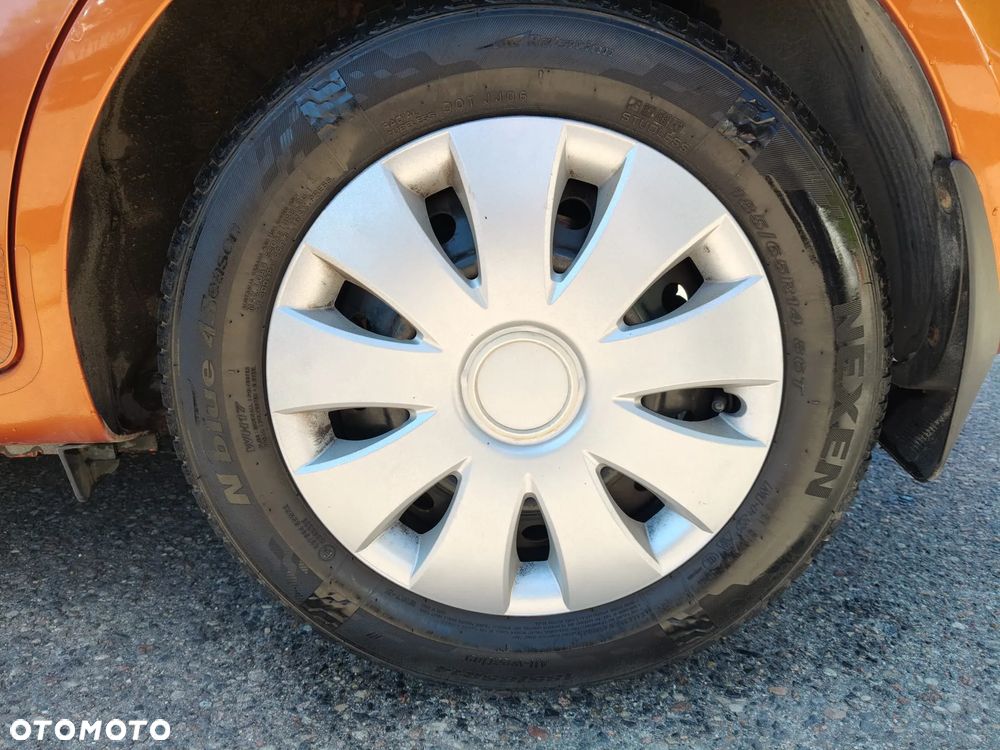 Kia Rio 1.4 Comfort - 14