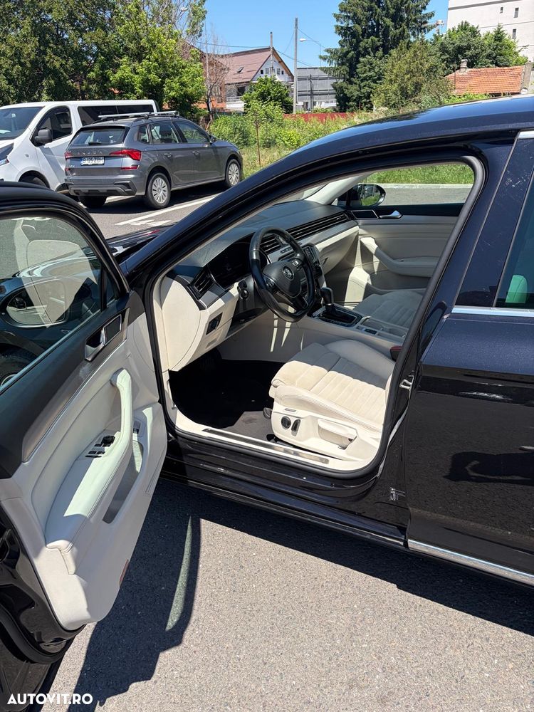 Volkswagen Passat 2.0 TDI DSG 4Motion Highline - 7