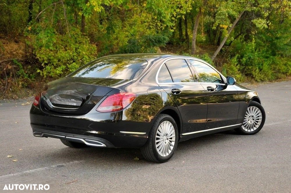 Mercedes-Benz C - 1