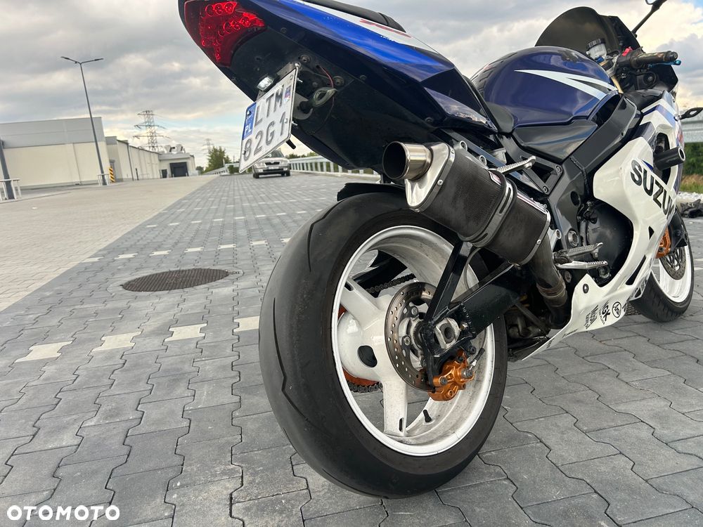 Suzuki GSX-R - 16