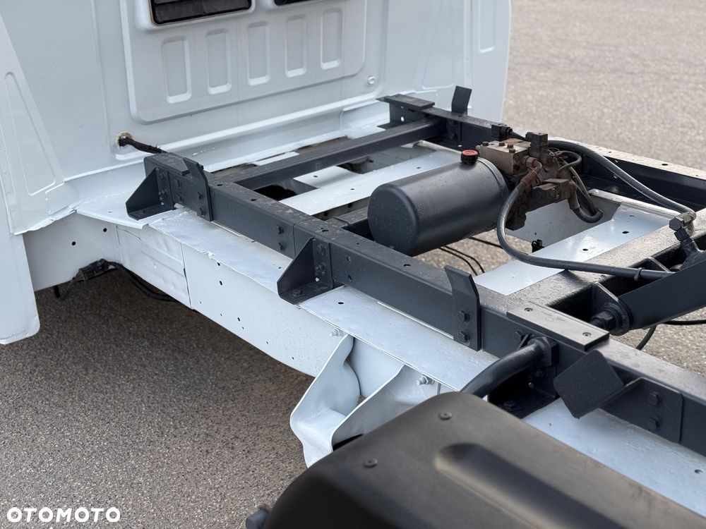 Ford Transit - 28
