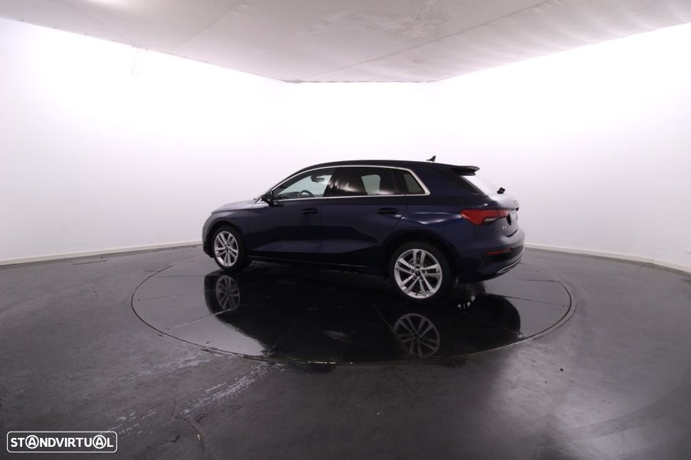 Audi A3 Sportback 30 TFSI Advanced S tronic - 4