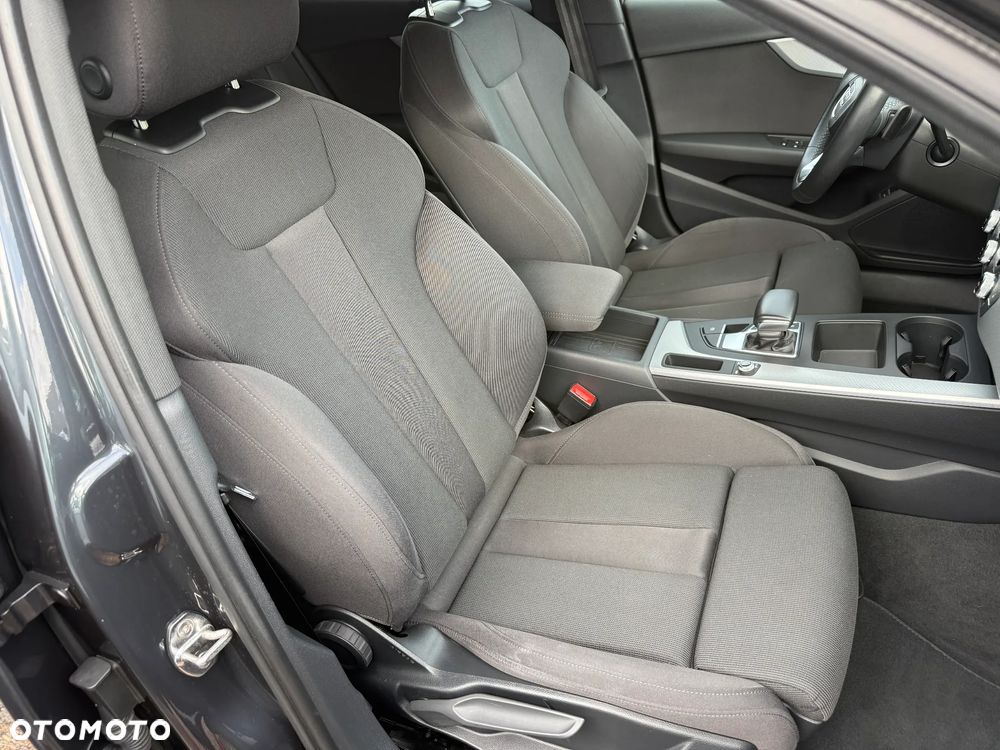 Audi A4 Avant 40 TDI quattro S tronic advanced - 25