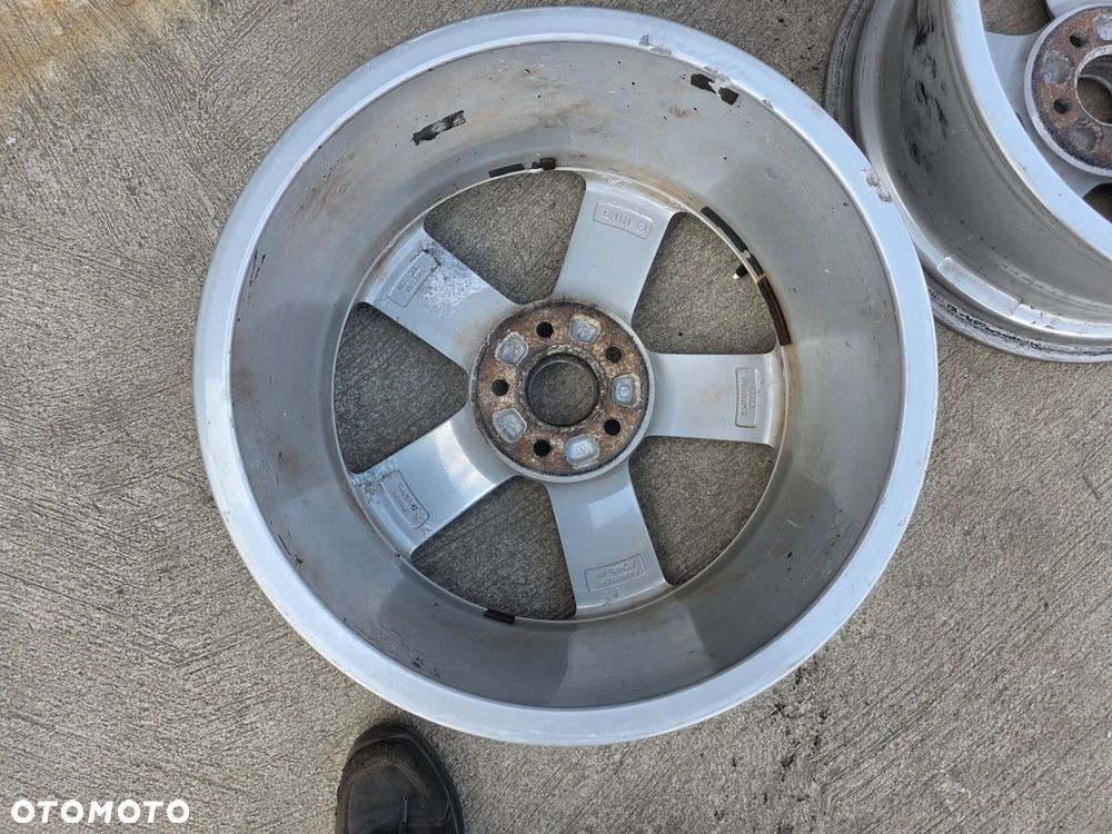 FELGA FELGI VW AUDI SKODA A3 A4 A6 8.0J R18 ET47 8K0601025Q 19/26 KOMPLET - 12