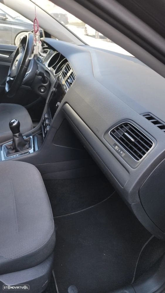 VW Golf Variant 1.6 TDi Confortline - 7