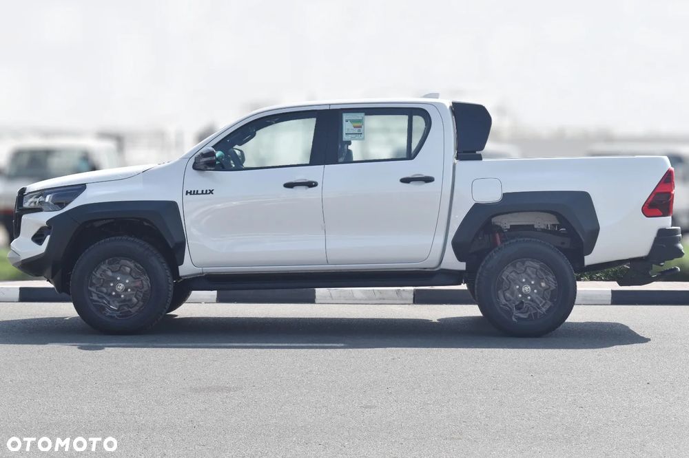 Toyota Hilux - 40