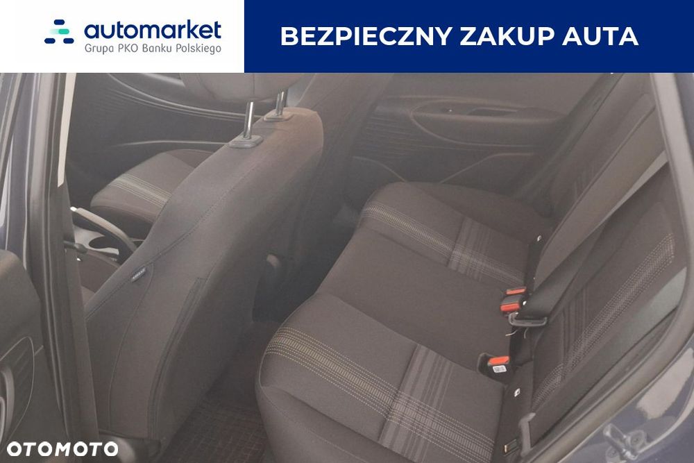 Hyundai i20 1.2 Pure - 10